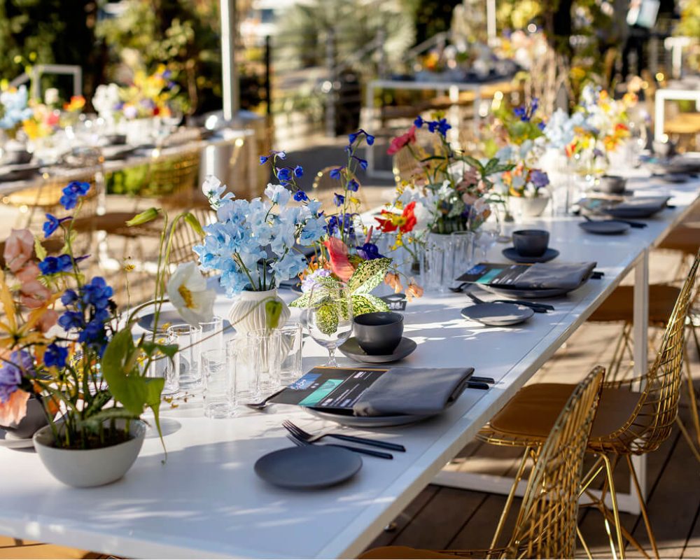 C-event table banquet